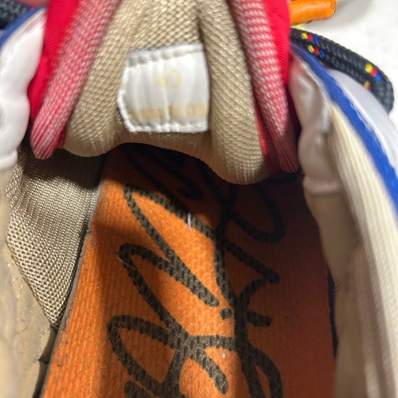 Designer shoes worn trying little dirty have been in storage for a while. - Picture 7 of 16